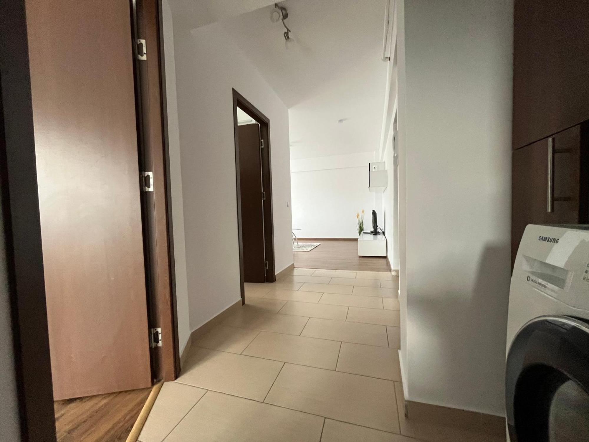 Green Apartaments Zarnesti Ngoại thất bức ảnh