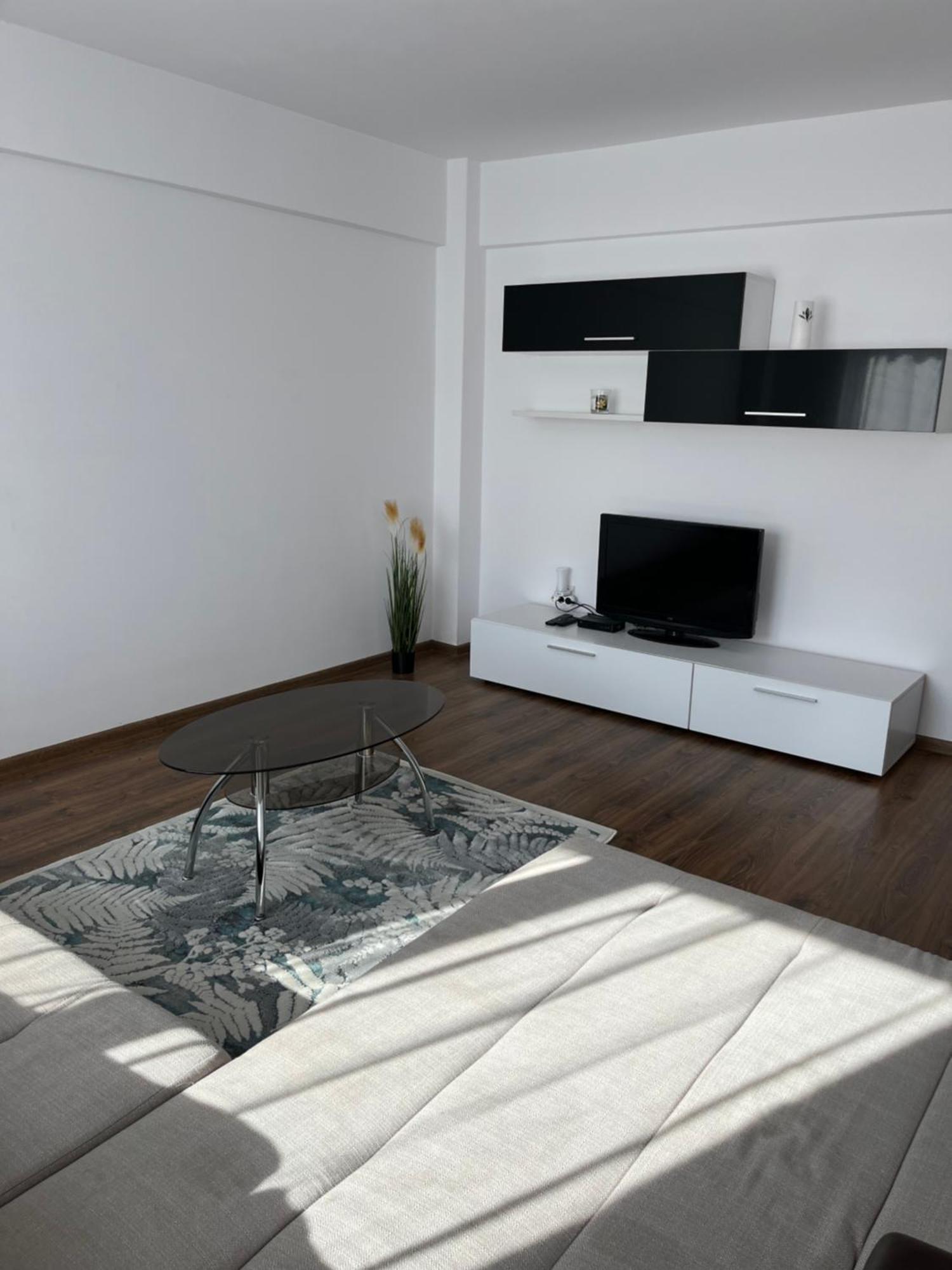 Green Apartaments Zarnesti Ngoại thất bức ảnh